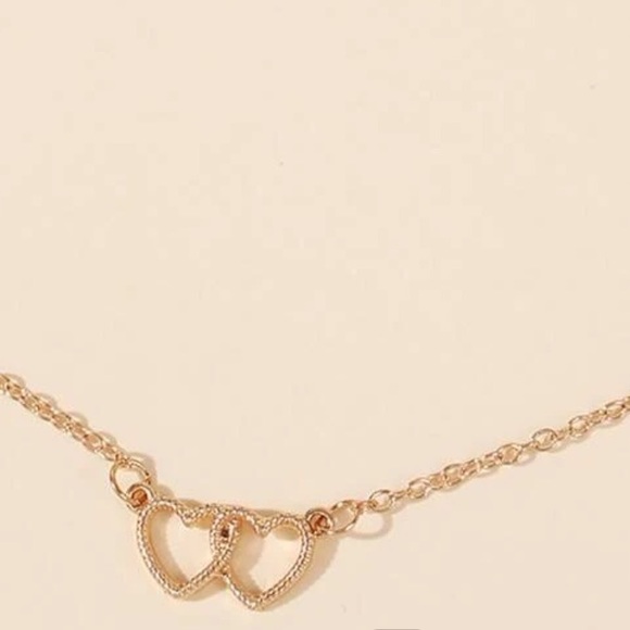 NEW Heart Charm Necklace - Picture 2 of 3